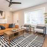 Quiet Getaway Home Near Uptown/Noda & Free Parking