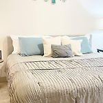 Luxury Executive 2 Bedroom/2 Bathroom Boutique Apt