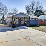 Newly Updated Home ~ 3 Mi To Downtown Charlotte!