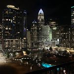 Luxury Apartment With Private Balcony And Amazing City Views