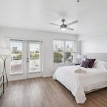 Premium Apartments And Studios At Midtown 205 In Charlotte