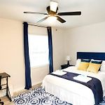 3 Bedroom Townhome Minutes To Uptown