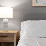 Landing Modern Apartment With Amazing Amenities
