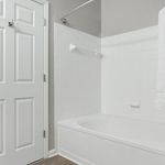Landing Modern Apartment With Amazing Amenities