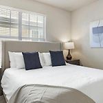 Landing Modern Apartment With Amazing Amenities