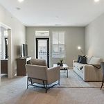 Landing Modern Apartment With Amazing Amenities