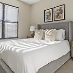 Landing Modern Apartment With Amazing Amenities