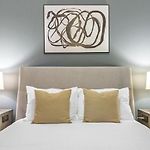 Landing Modern Apartment With Amazing Amenities