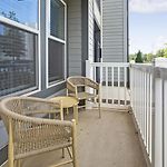 Landing Modern Apartment With Amazing Amenities