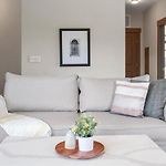 Landing - Modern Apartment With Amazing Amenities