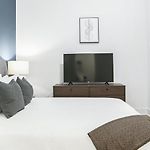 Landing Modern Apartment With Amazing Amenities