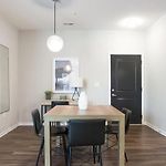 Landing Modern Apartment With Amazing Amenities