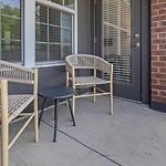 Landing Modern Apartment With Amazing Amenities