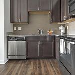 Landing Modern Apartment With Amazing Amenities