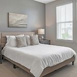 Landing Modern Apartment With Amazing Amenities