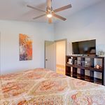 Modern Home With Yard 3 Mi To Uptown Charlotte!