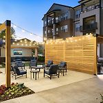 Landing At Abberly Liberty Crossing - 1 Bedroom In Henderson Circle