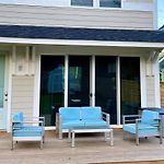 Stylish Two Story Close To South End And Uptown
