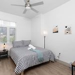 The Tar Heel - Stylish 4Br With City Views - Free Parking - Gym