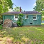 5 Mi To Uptown: Charlotte Hideaway W/ Yard