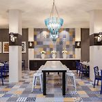 Sheraton Charlotte Hotel