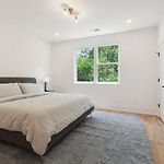 Luxury Build - King Beds - Minutes To Uptown