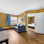 Hawthorn Suites by Wyndham Charlotte/Executive Park