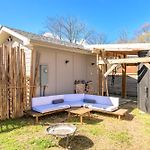 Adorable Solo-Traveler Retreat