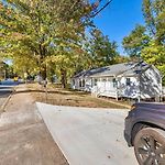 New! Special Intro Rates! Lovely 2 Bedroom
