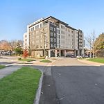 Luxury 2Br South End Uptown Charlotte, Walkable, Gym, Washer & Dryer