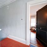 Elegant 1Br In Elizabeth With Covered Porch
