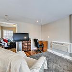 \'Aag\'S Comfort Zone\' Guesthouse 5 Mi To Uncc!