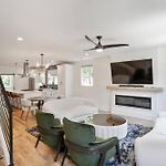 Luxury Build - King Beds - Minutes To Uptown