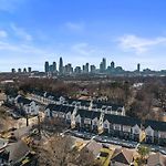 2Br Home With Fenced Backyard, Minutes To Uptown
