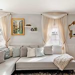Venetian And Santorini Wellness Bundle