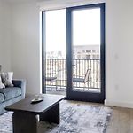 Landing Apartments - Bond On Mint