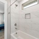 4 Bedroom Home With Hot Tub, Corn Hole, & Smart Tv! Minutes To Uptown, Airport, Dining And Entertainment -