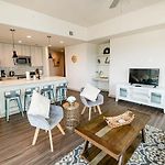 2Br Fully Furnished Apartment Uptown - Boa Stadium Apts