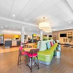 Home2 Suites By Hilton Charlotte Airport
