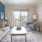 Landing Apartments - Celsius