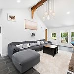 Bedrooms With Private Bath - 12Min From Uptown