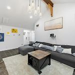 Bedrooms With Private Bath - 12Min From Uptown