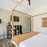 Oak King Room Suite