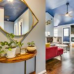 Vintage-Chic Getaway: 6 Mi To Uptown Charlotte