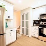 Stylish 3Br Upper Level Near Clt & Whitewater