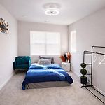 Prime Uptown Luxury Townhome 3Br 3Br Near All Highlights Of Uptown Clt From Boa, Nascar , Panthers ,Free Parking And More
