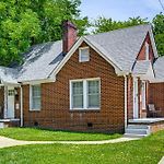 Charlotte Duplex Close To Uptown And Sports