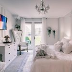 Alice & Wonderland Wellness Themed Uptown Spot
