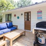 Cozy Single-Story Near Pineville Hospital, Games