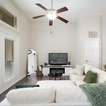 Elevated Retreat Pool Near Clt Carowinds & Uptown